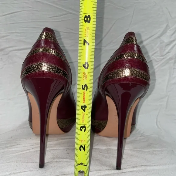 Alexander McQueen open toe stilettos. - Picture 4 of 7